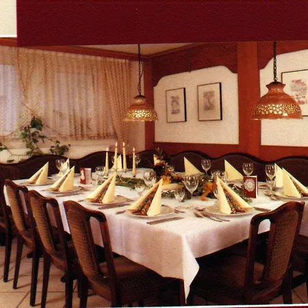 Gast- Und Gastehaus Simon 3* Greifenstein